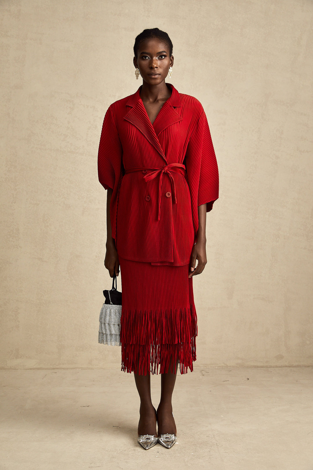 Levoire | Veste Plissée Rouge Et Ensemble De Jupe Assorti