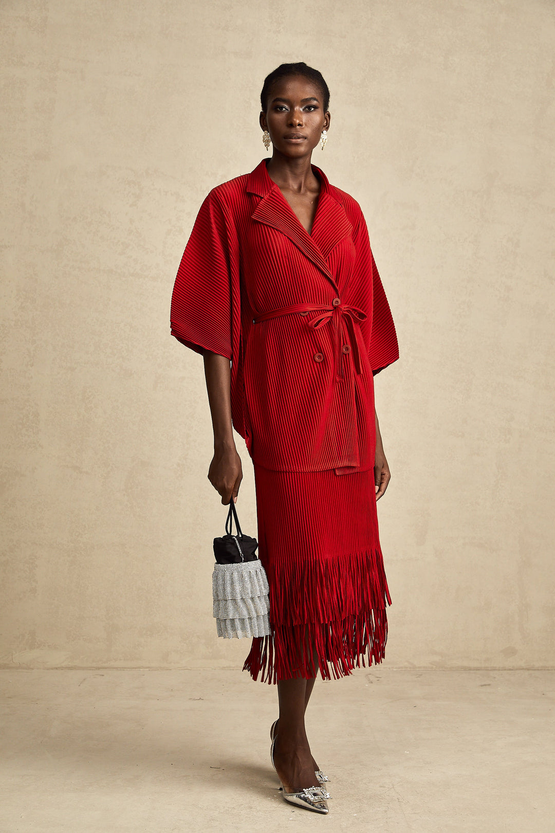 Levoire | Veste Plissée Rouge Et Ensemble De Jupe Assorti
