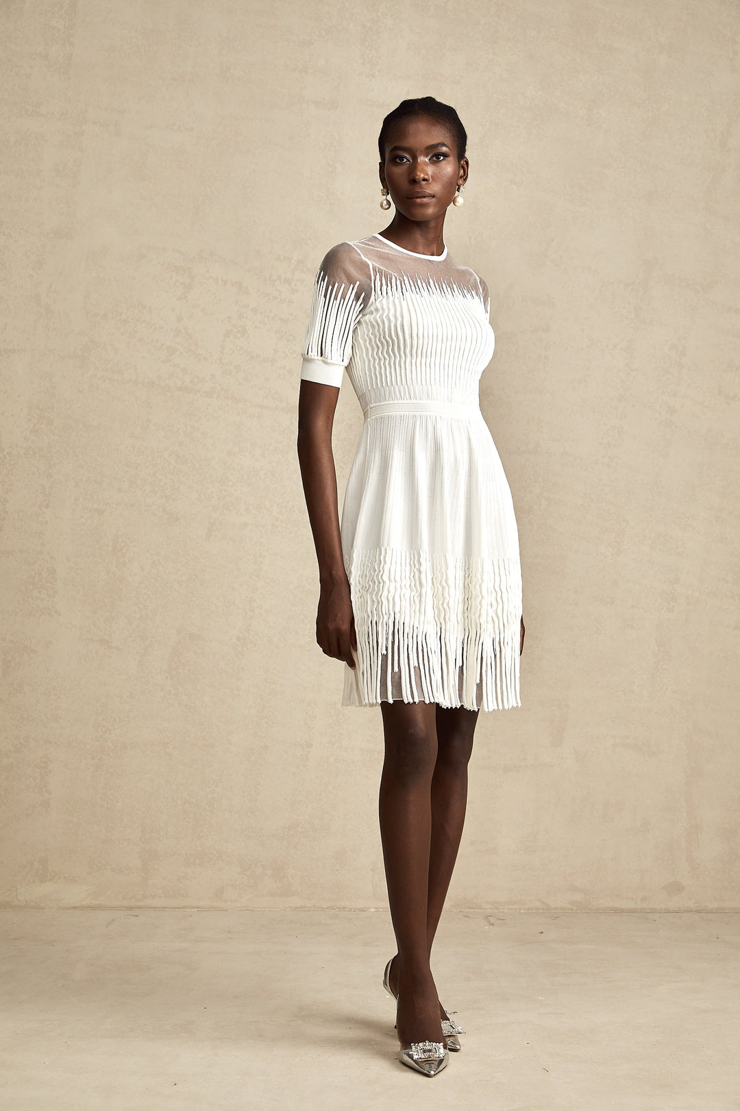 Levoire | Blanc Franges Semi Transparent Mini Robe