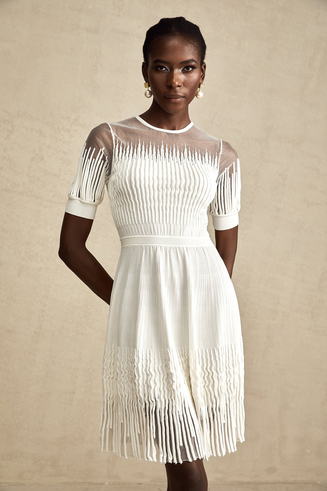 Levoire | Blanc Franges Semi Transparent Mini Robe