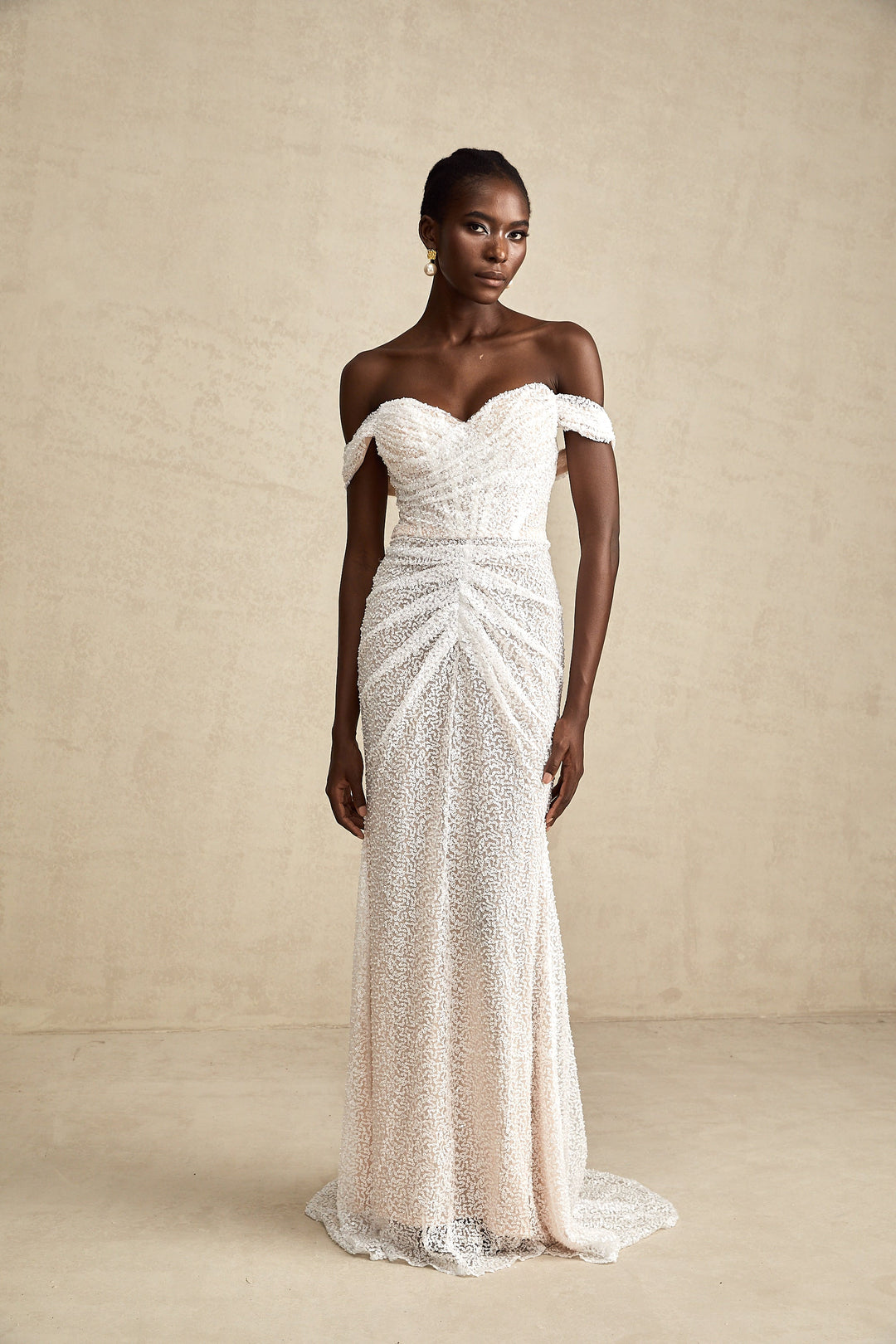 Levoire | Robe Maxi Off-Shoulder Blanche Ornée