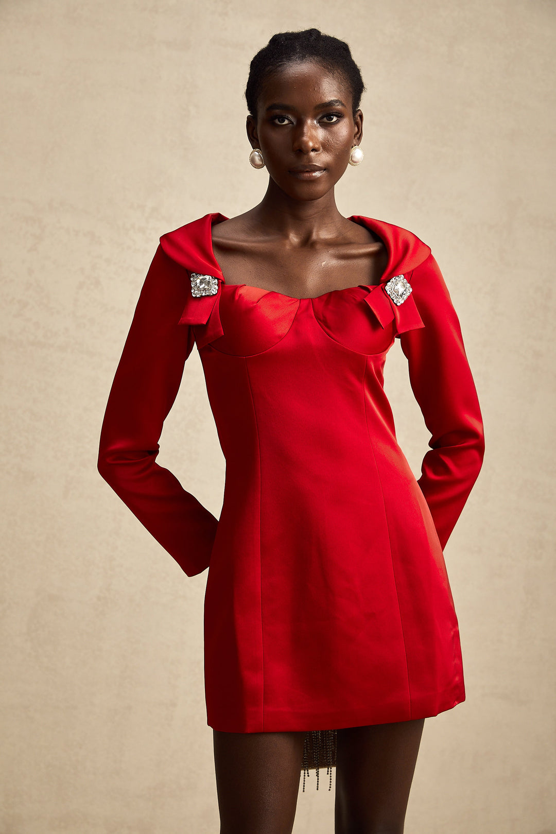 Levoire | Robe Mini Satin Style Croix Rouge