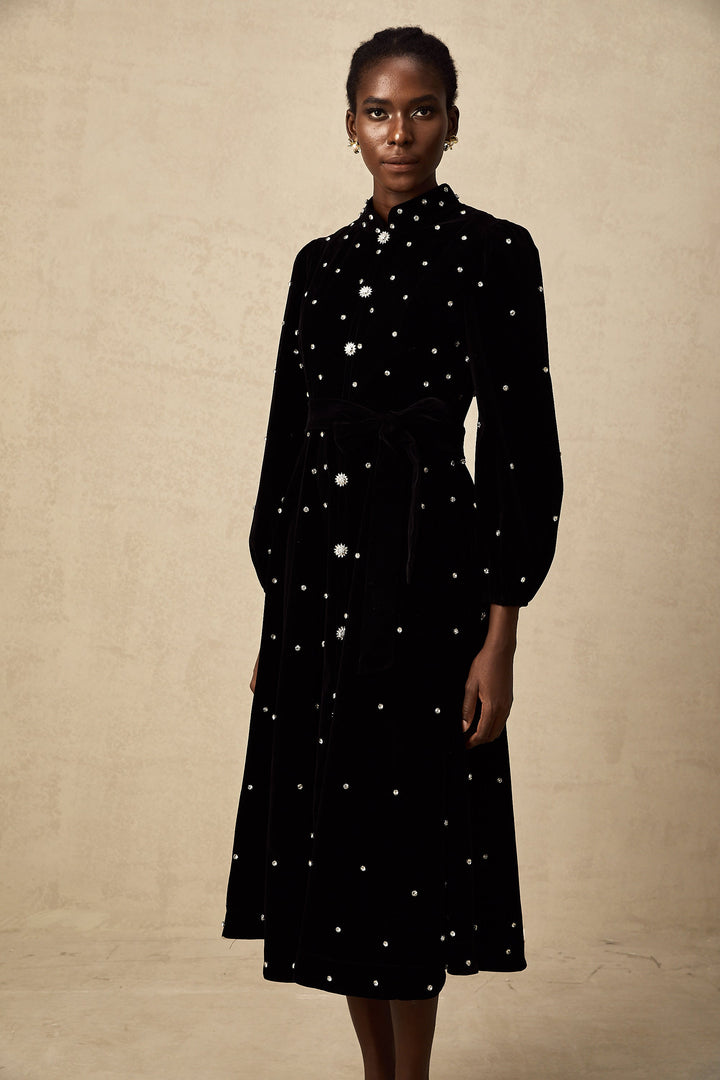 Levoire | Robe Midi En Velours Noir Ornée