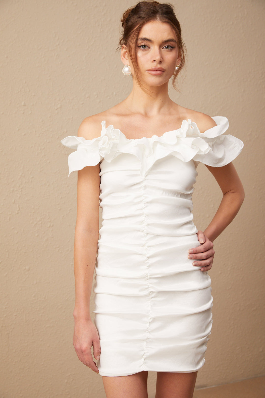 Levoire | Robe Mini Off Shoulder Ruffle Blanche