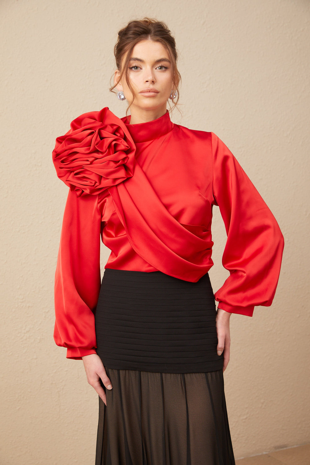 Levoire | Top Avec Application Florale Rouge
