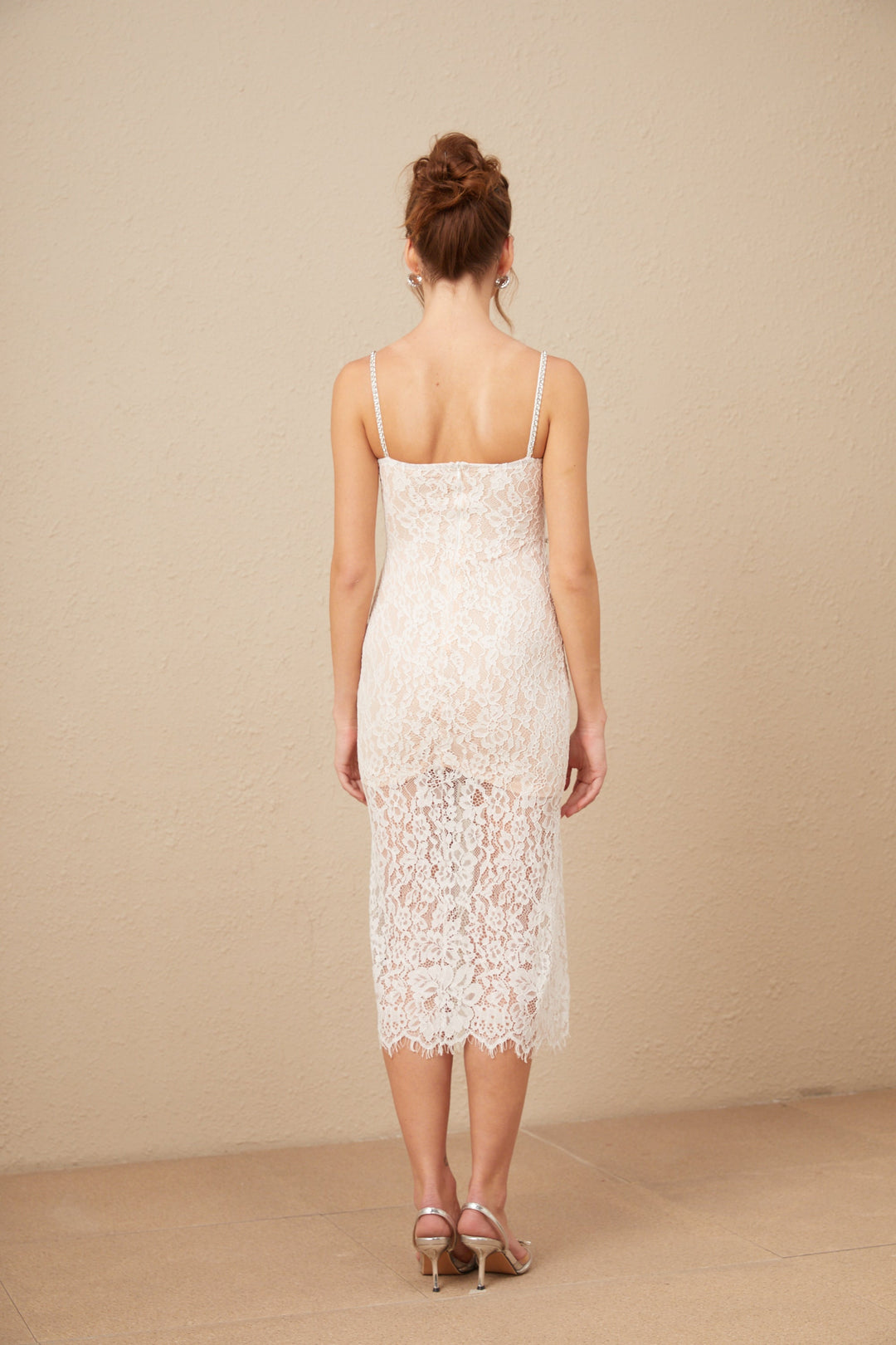 Levoire | Robe Midi En Dentelle Avec Bustier Cristal