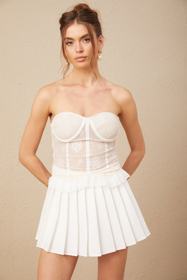 Levoire | Blanc Top En Dentelle & Jupe Ensemble Coordonné