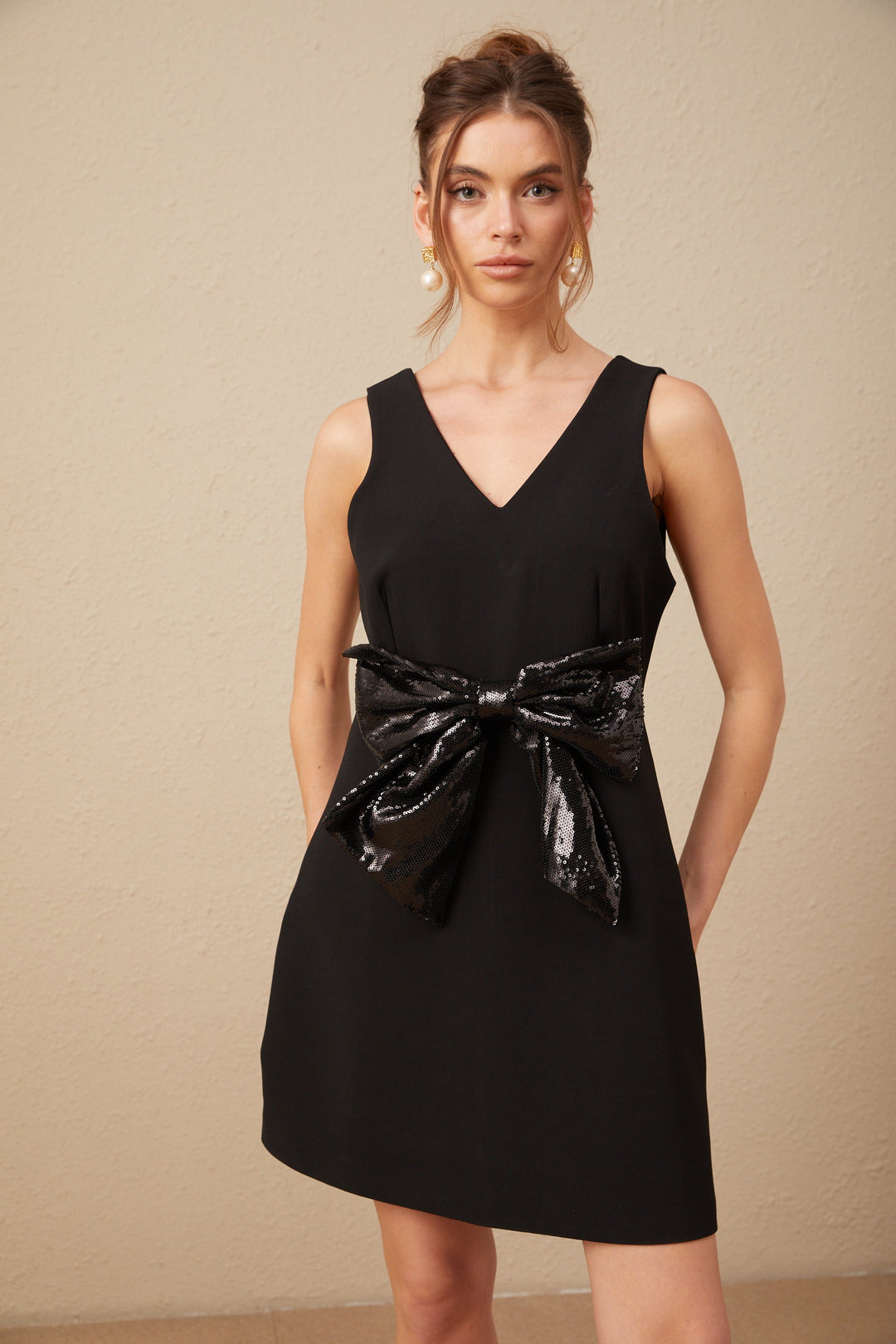 Levoire | Robe Mini À Paillettes Avec Décolleté En V Noir