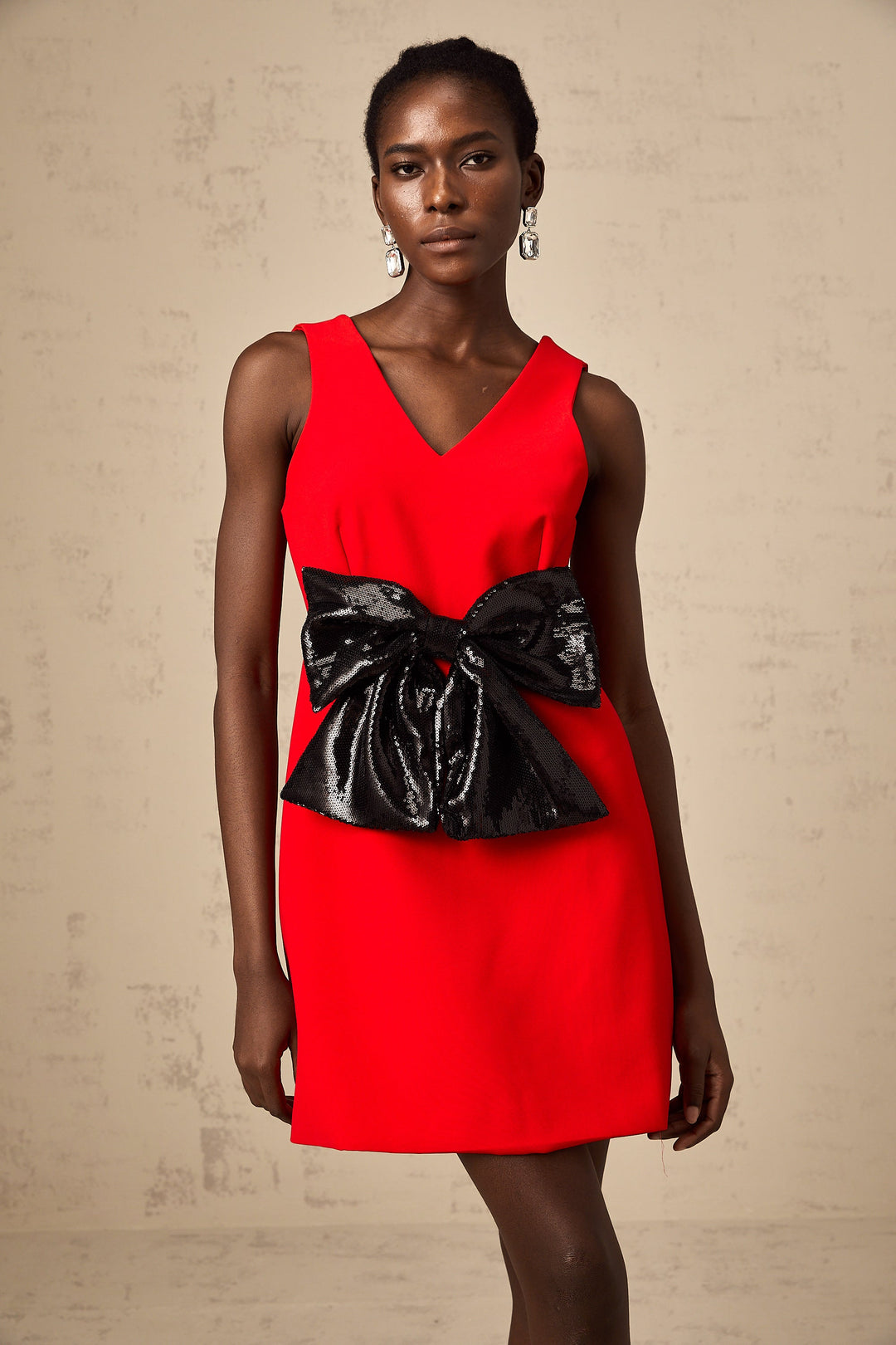 Levoire | V-Décolleté Paillettes Nœud Mini Robe Rouge
