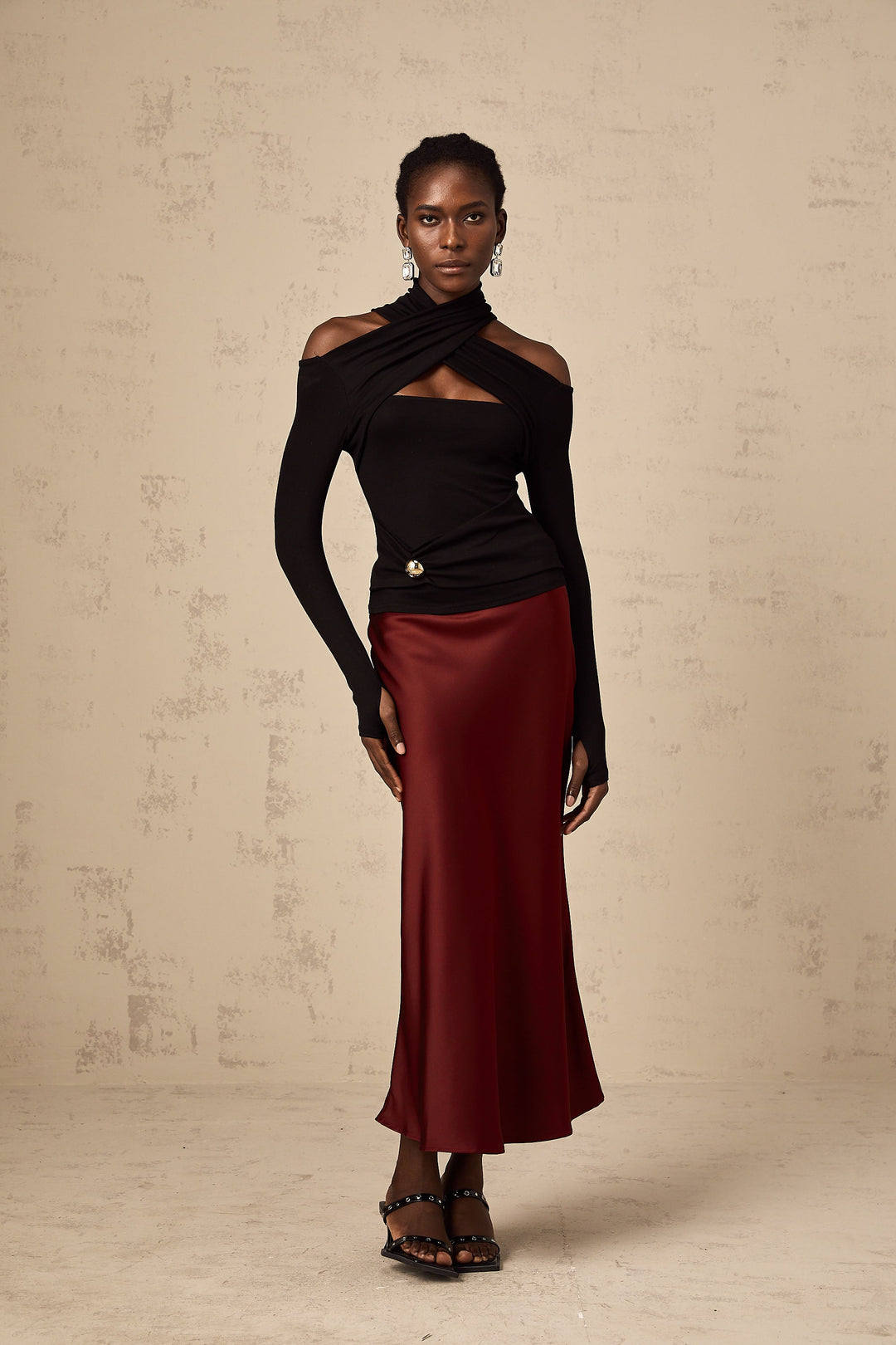 Levoire | Chemisier Noir À Volants En Jersey Extensible
