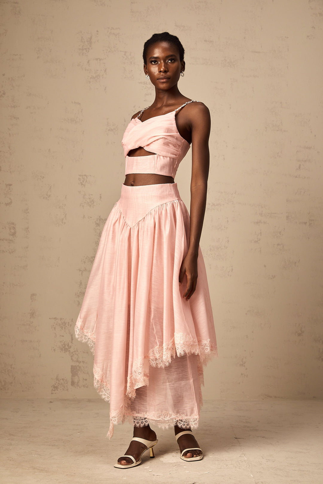 Levoire | Haut Asymétrique Volant Rose & Jupe Ensemble Assorti