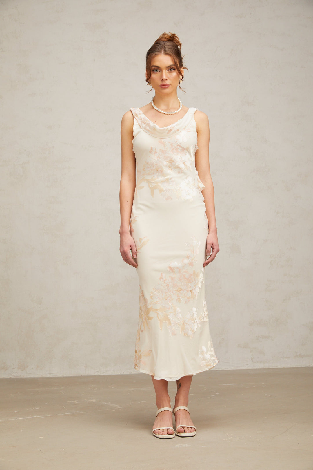 Levoire | Robe Midi Jacquard Floral Beige