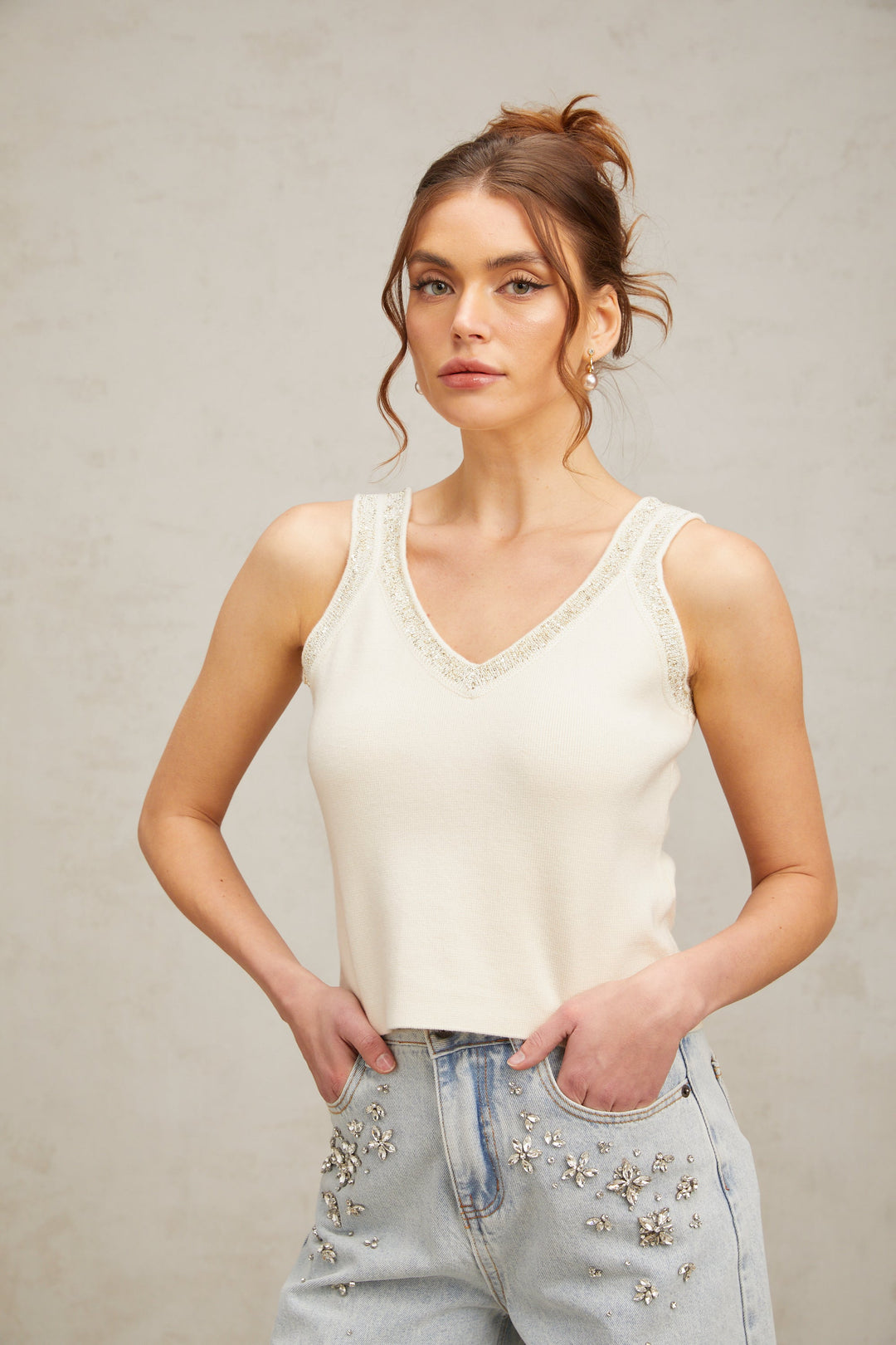 Levoire | Blanc Avec Perles Embellies Haut Tricoté Court