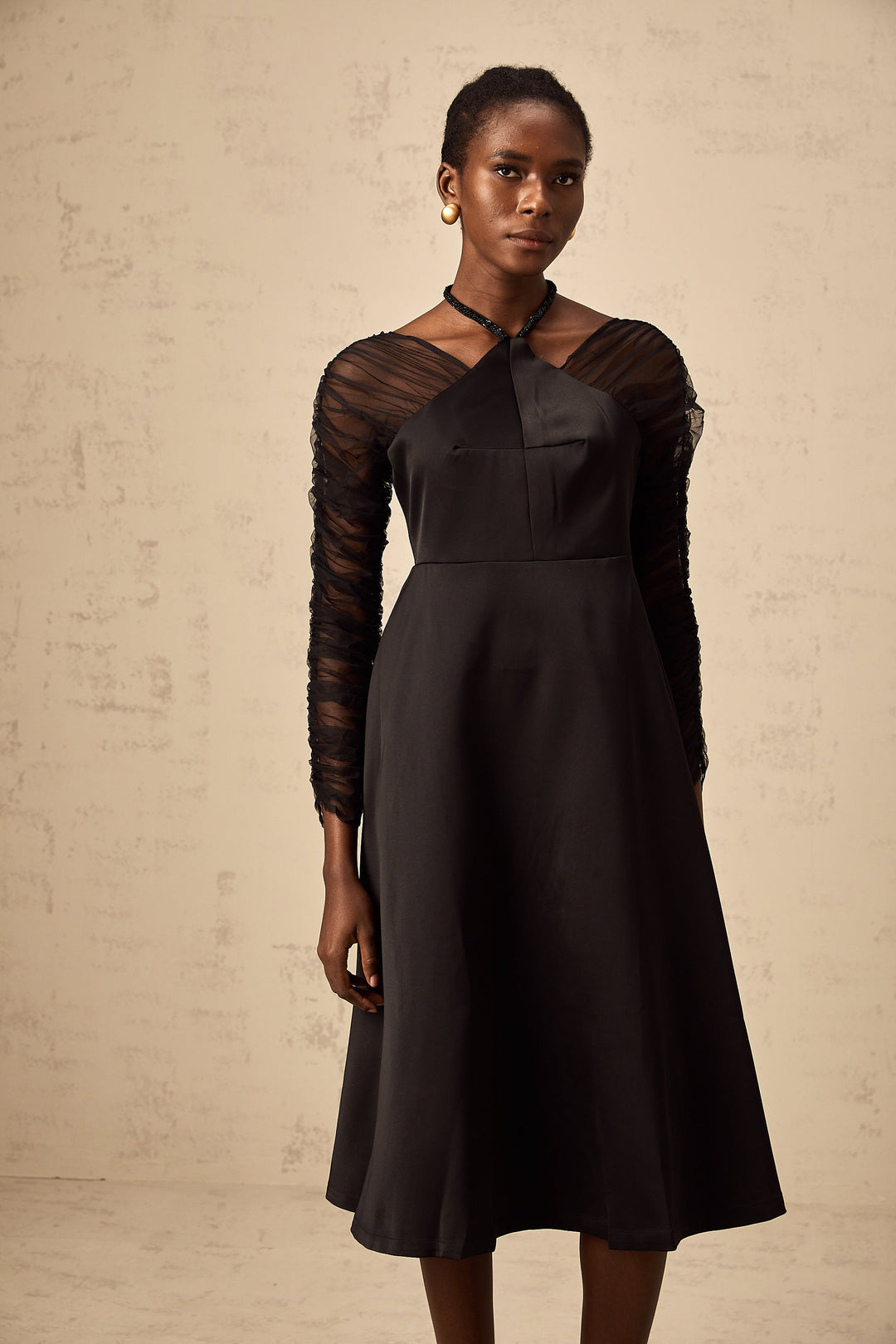 Levoire | Robe Midi À Panneaux Noire À Col Halter