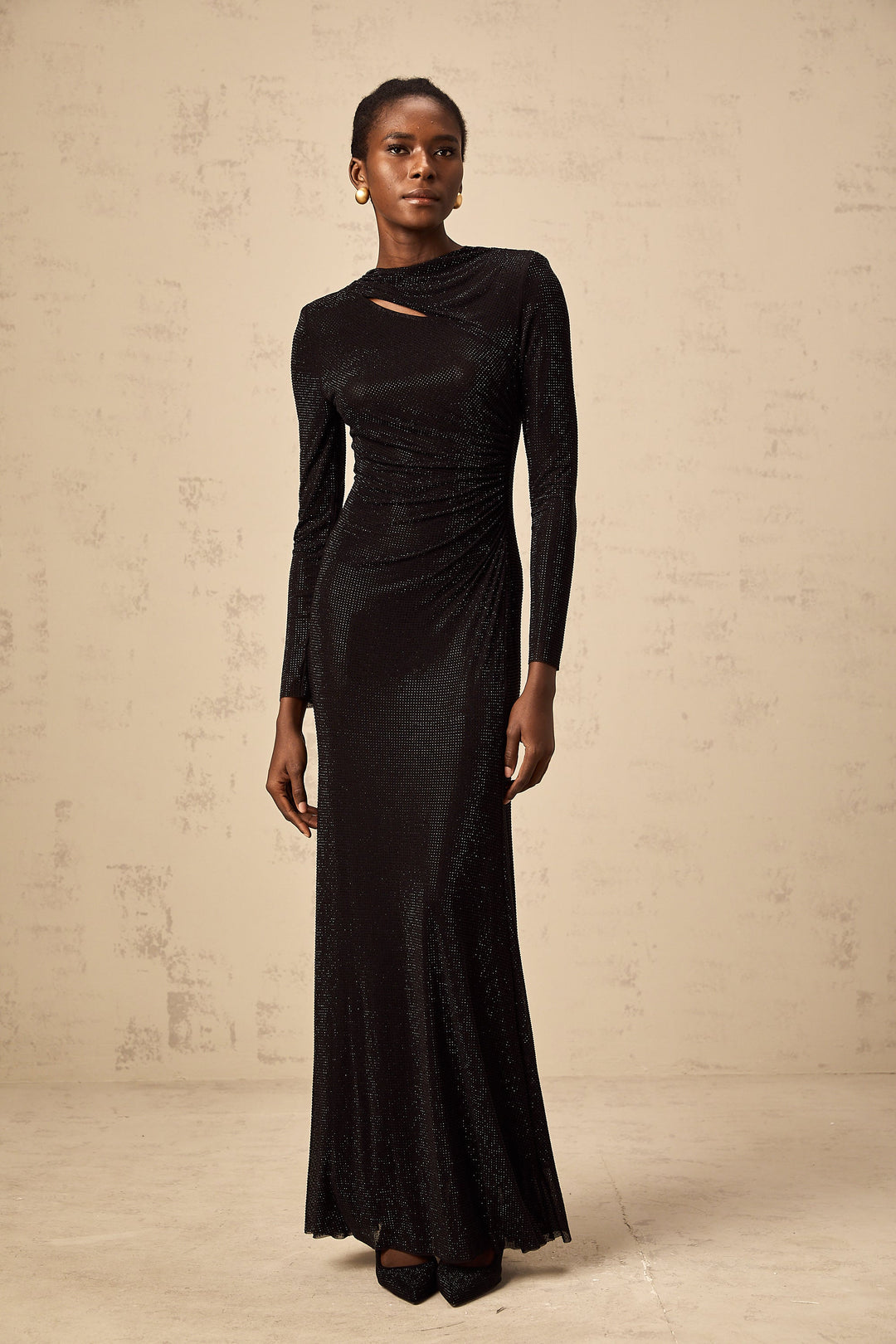 Levoire | Noir Avec Strass Épais Géré Maille Maxi Robe