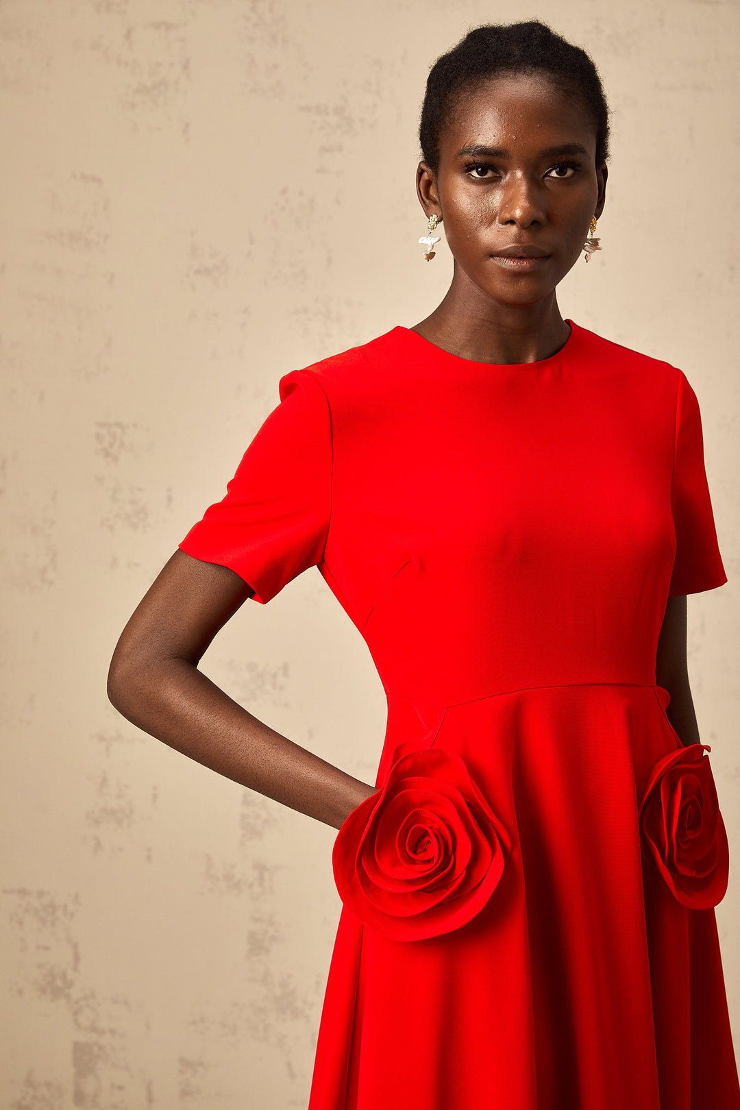Levoire | Application De Fleurs Rouges Robe Midi