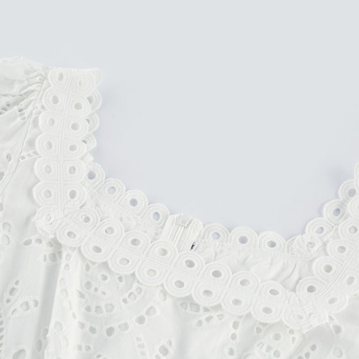 Levoire | Dentelle Découpée Semi Transparent Midi Robe
