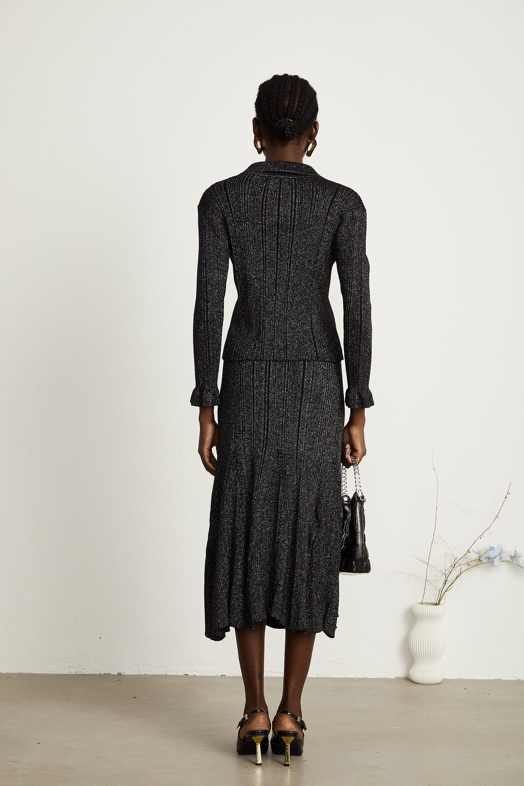 Levoire | Pull En Tricot Noir Et Jupe Ensemble Assorti