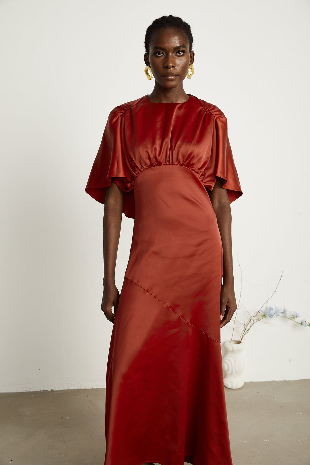Levoire | Capuche Rouge Sans Manches Dos Ouvert Maxi Robe