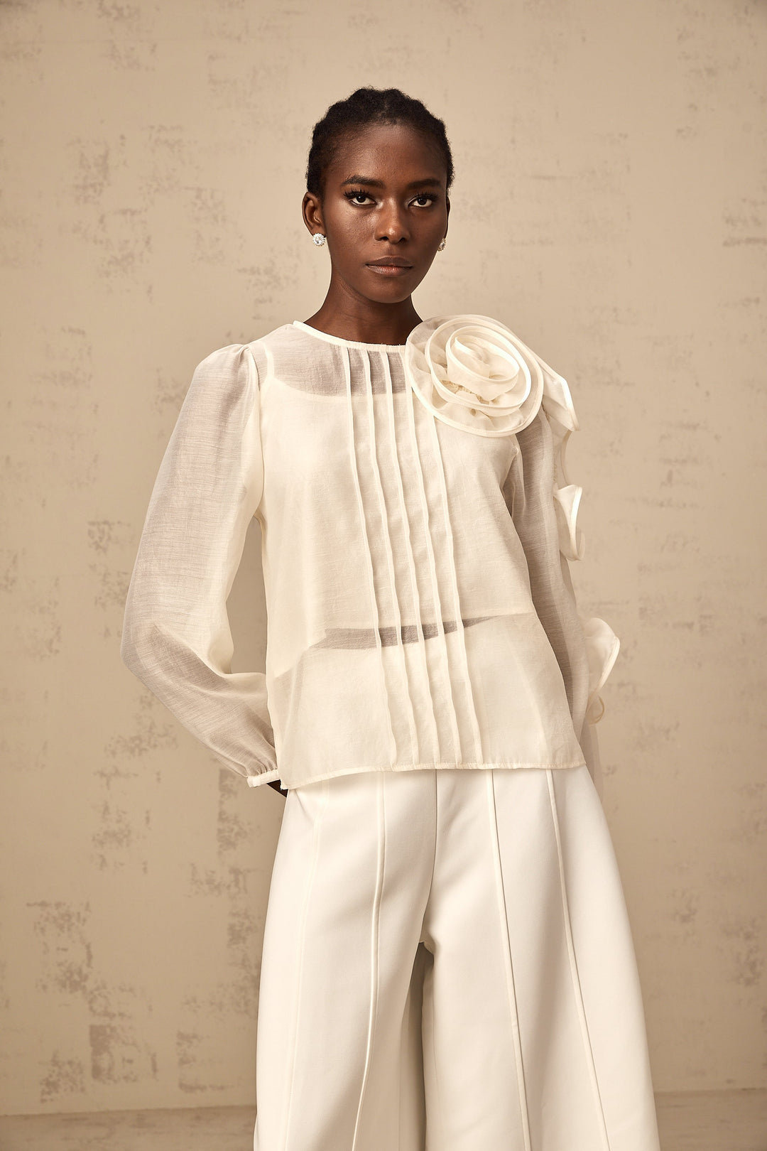 Levoire | Blouse Transparente Avec Détails De Fleurs 3D