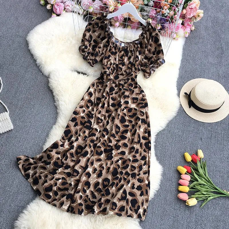 Levoire | Rennon imprimé robe à manches courtes Khaki Une taille