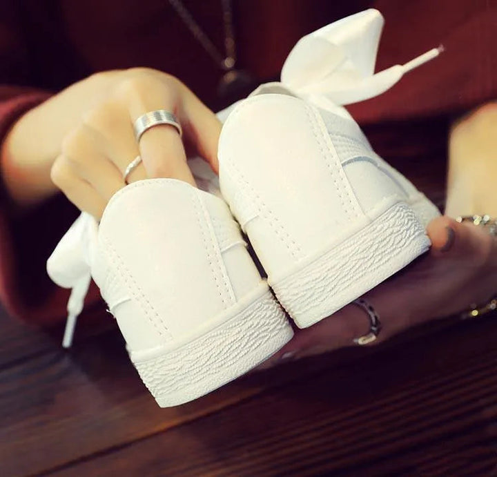 Levoire | Chaussures de loisirs pour femmes Candy avec ruban en satin