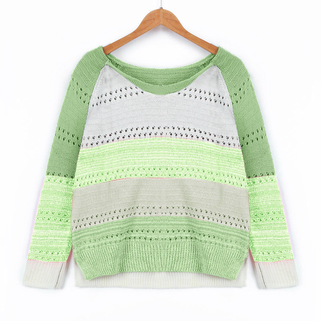 Sweater en tricot pour femmes avec des rayures modernes et de jolis motifs en dentelle Levoire