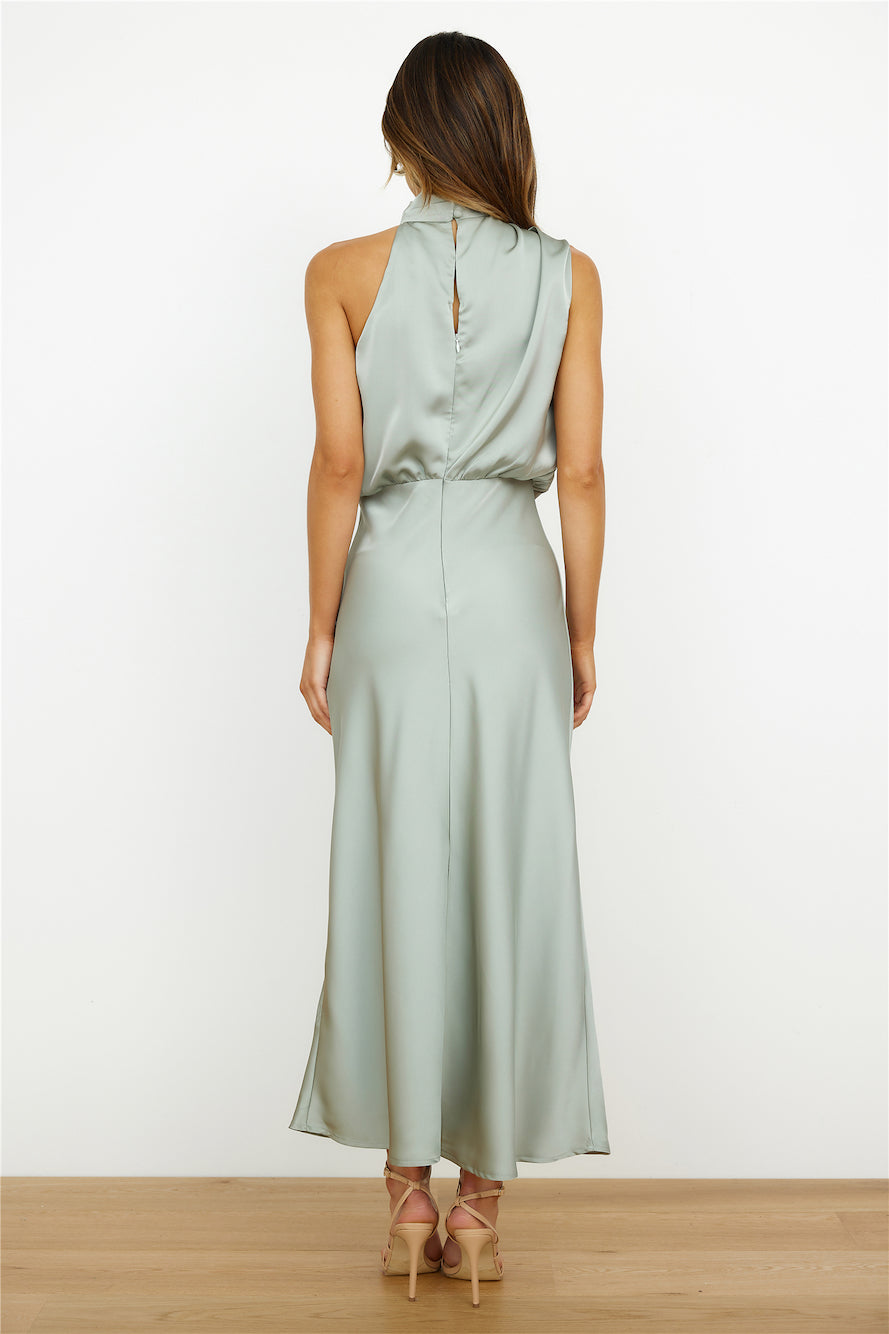 Levoire | Robe midi élégante avec encolure ronde asymétrique