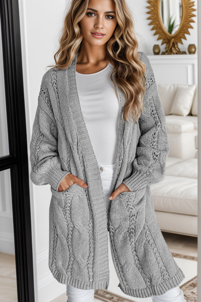 Levoire | Tricot Câble Taille Surdimensionnée Écharpe Fendue Pour Un Superposé Confortable Gris clair