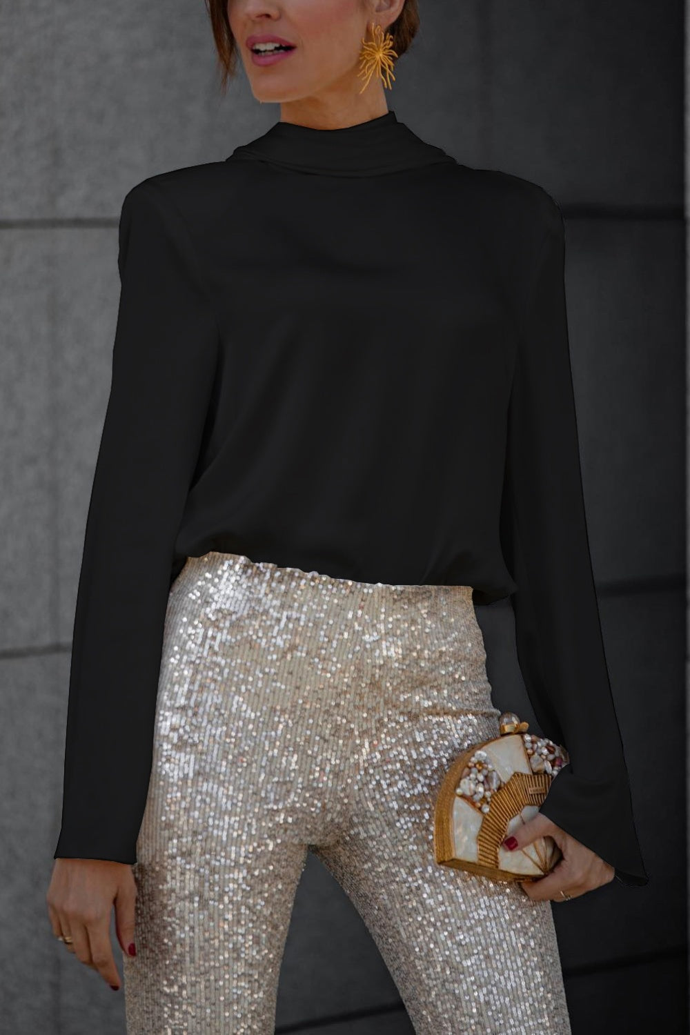 Levoire | Blouse À Col Cowl Sans Dos À Manches Longues Noir