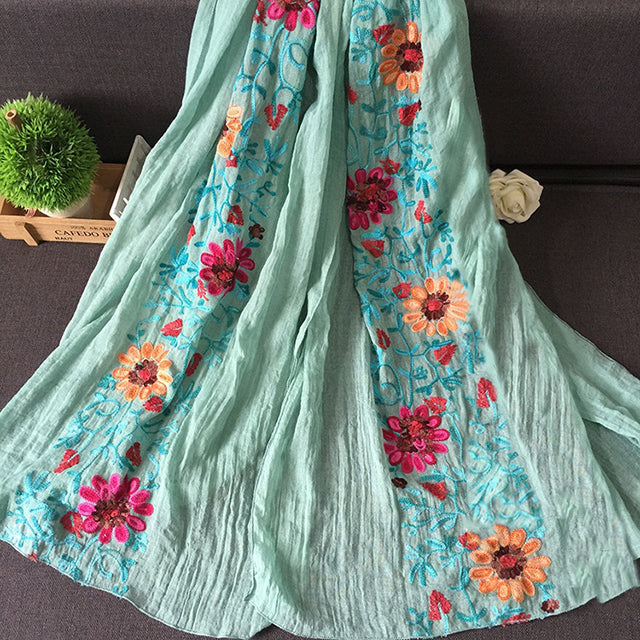 Levoire | Foulard Brodé De Fleurs