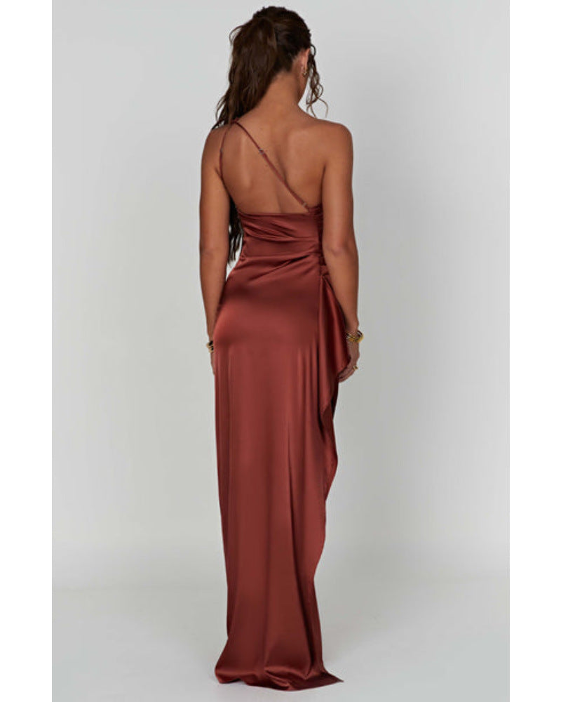 Levoire | Robe slim-fit en satin polyvalente pour l'été