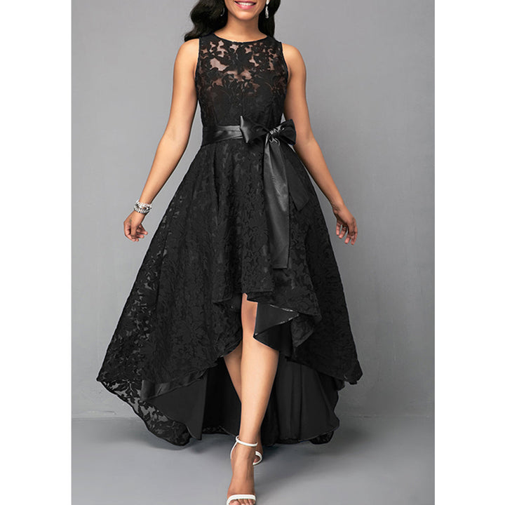 Levoire | Robe asymétrique en dentelle exquise Gris