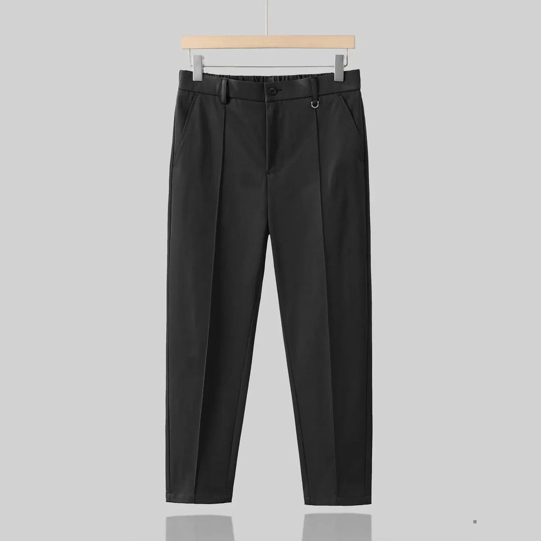 Levoire | Pantalon simple, sans plis, de couleur uniforme