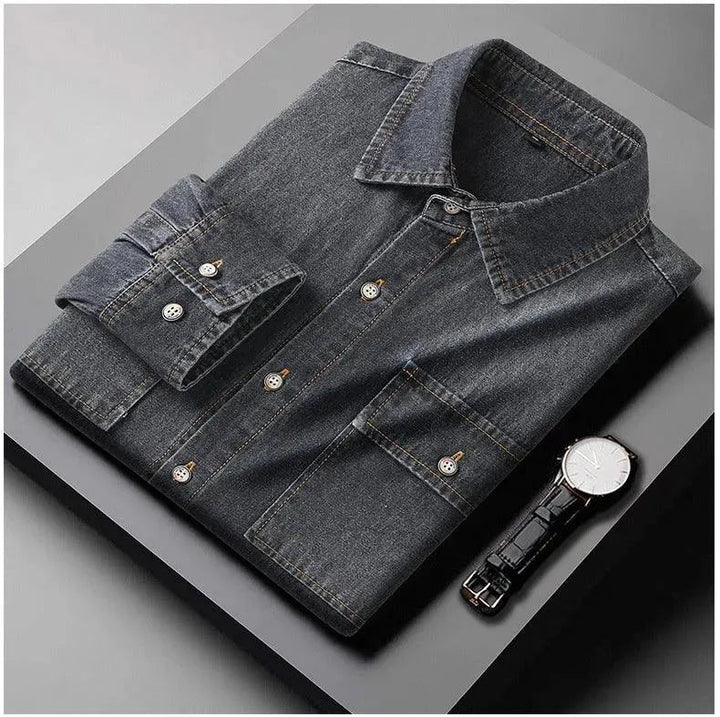 Levoire | En chemise en denim à manches longues