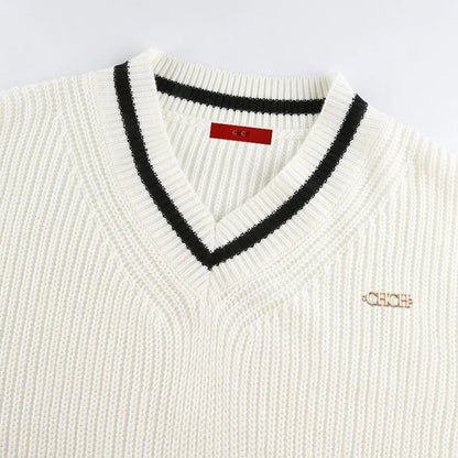 Levoire | Pull En Tricot Élégant Avec Décolleté En V