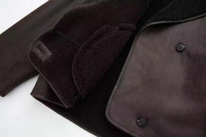 Levoire | Veste Grande Taille Noire Avec Détails En Peau De Mouton