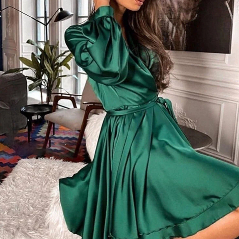 Levoire | Robe courte minimaliste à manches lanternes Vert