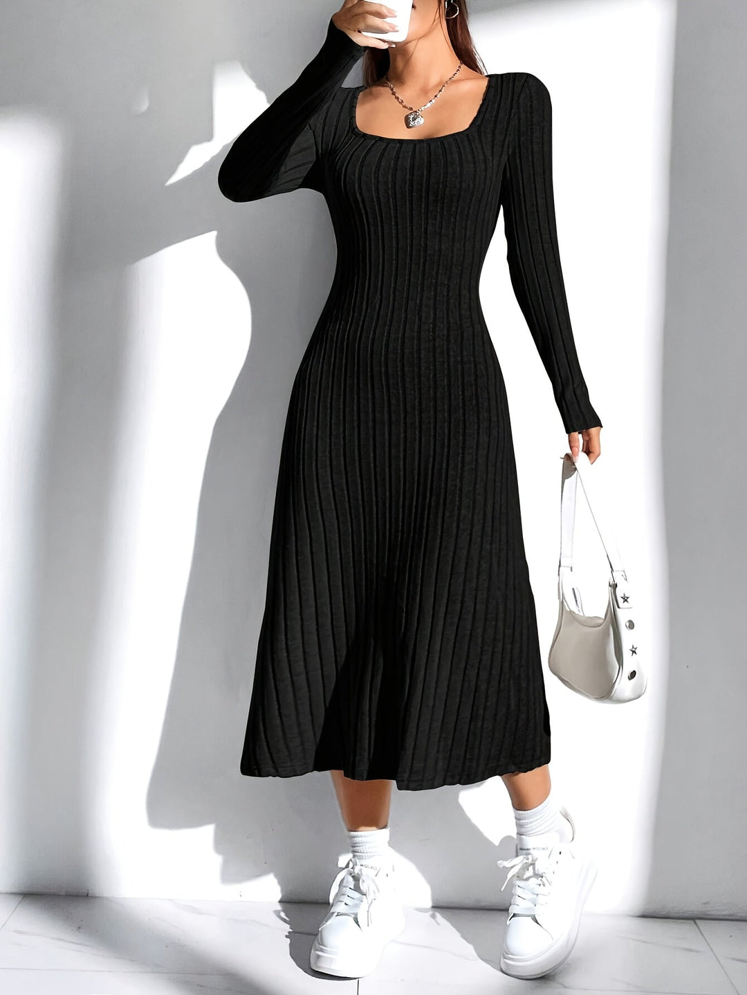 Levoire | Robe A-Ligne À Manches Longues Côtelée En Couleur Unie Noir