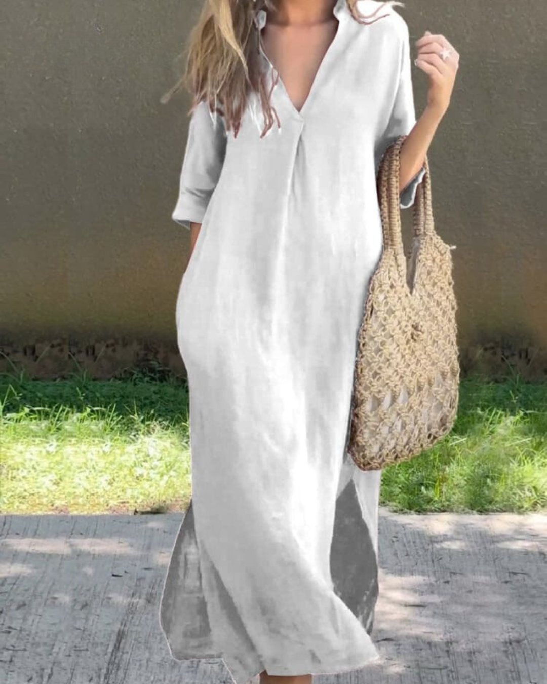 Levoire | Robe À Col En V Uni Avec Poches Blanc