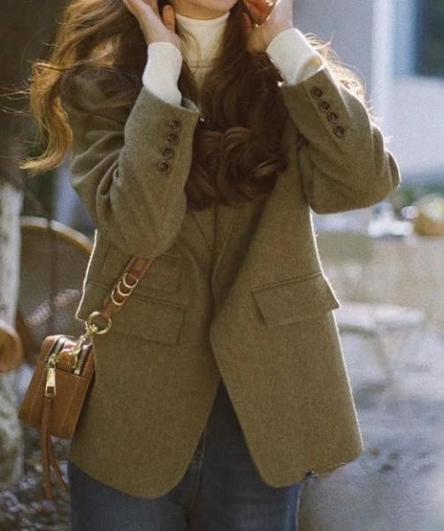 Levoire | Veste Dames Vintage En Grandes Tailles Avec Col À Revers Et Modèle Long Olive Vert
