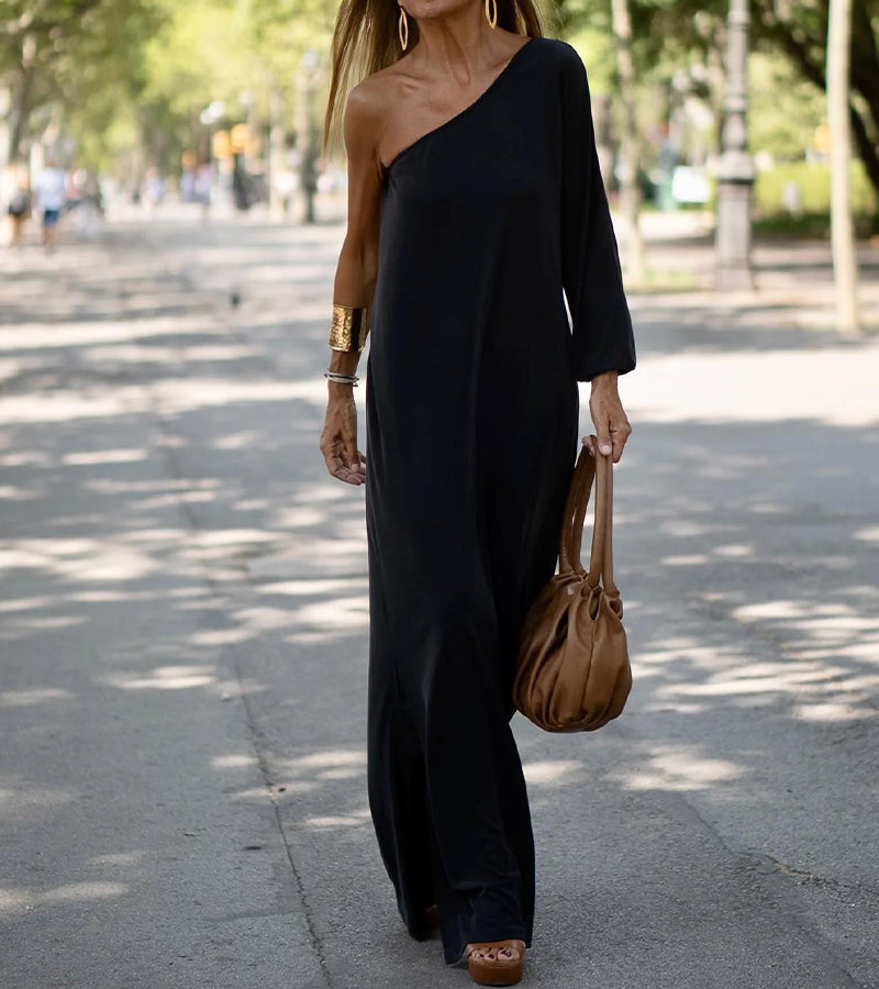 Levoire | Robe à épaules libres Diagonal Shoulder Solid Colour