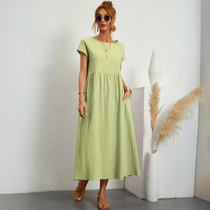 Levoire | Robe Fluide Avec Élégance Discrète Vert