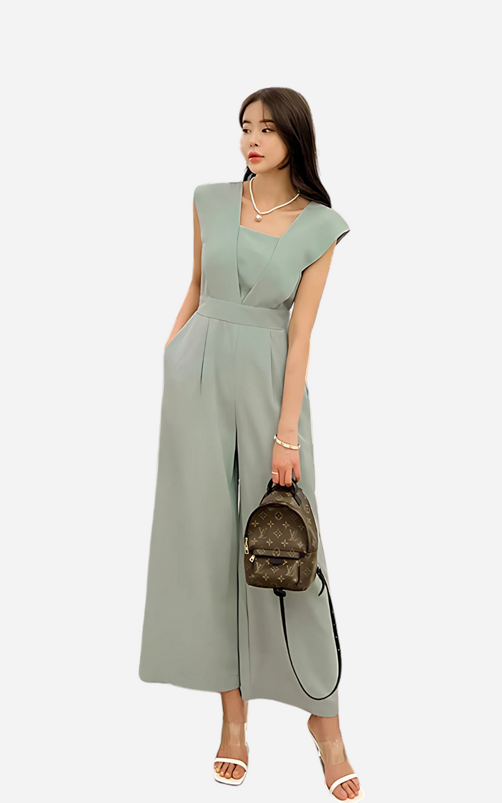 Levoire | Long Light Green Elegant Stylish And Feminine