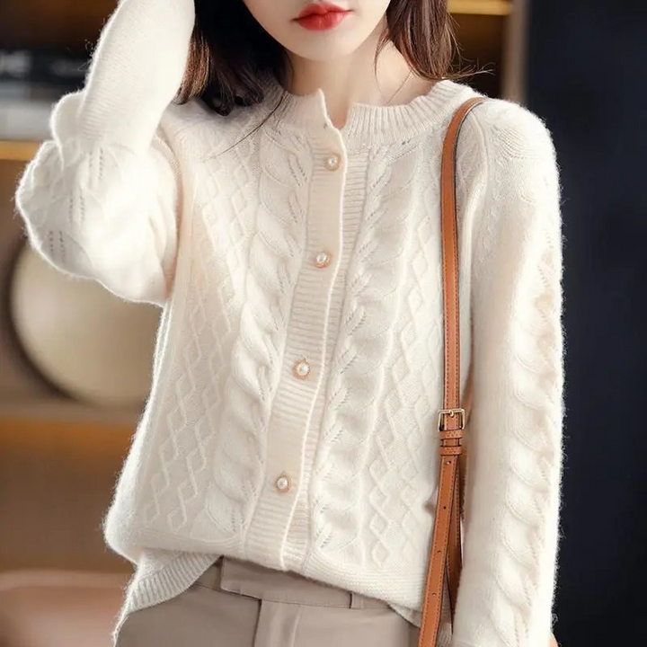 Levoire | Gilet élégant pour femmes en tricot fait main avec des perles Beige