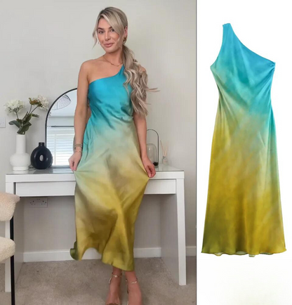 Levoire | Robe batik asymétrique et tendance Batik