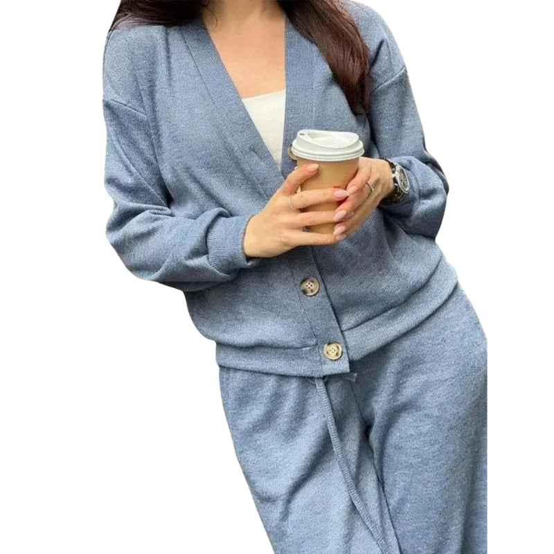 Levoire | Ensemble À Deux Pièces Avec Un Pull En Tricot À Manches Longues Et Un Pantalon Avec Réglage À Cordon Bleu