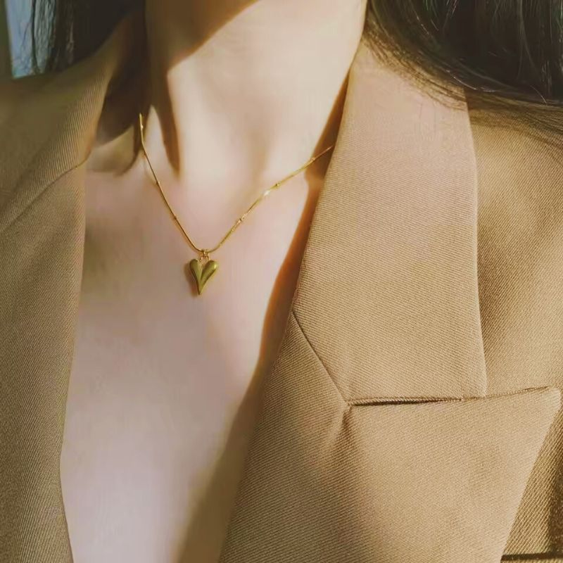 Levoire | Collier Pendentif Cœur Élégant