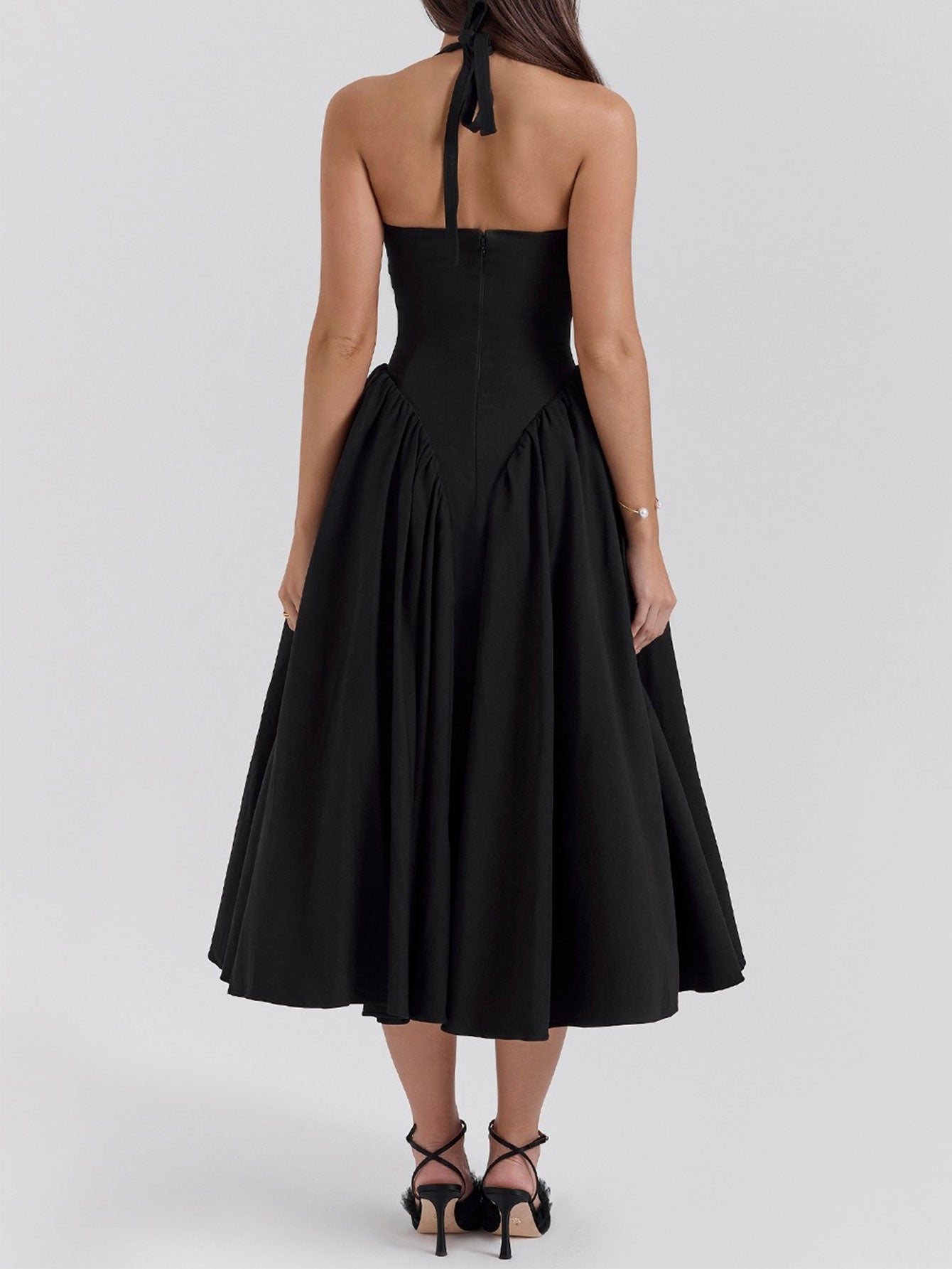 Levoire | Robe midi à encolure en V profonde