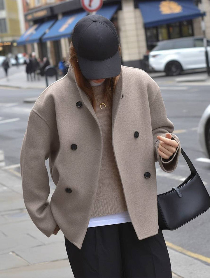 Levoire | Veste Pour Femmes Avec Fermeture À Double Bouton, Col Montant Et Décolleté En V, Idéale Pour Un Usage Quotidien